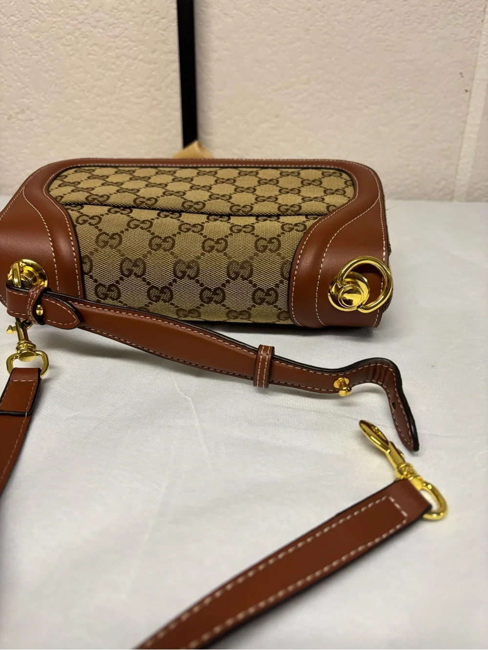 Unbranded shoulder bag